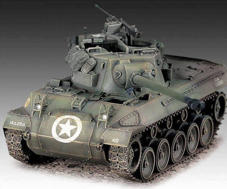Academy 1/35 M-18 Hellcat Kit