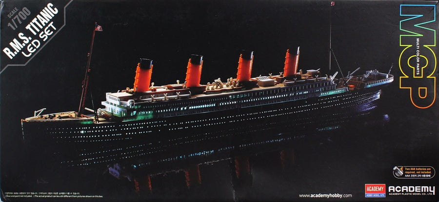 Academy 1/700 R.M.S. Titanic LED Set Kit