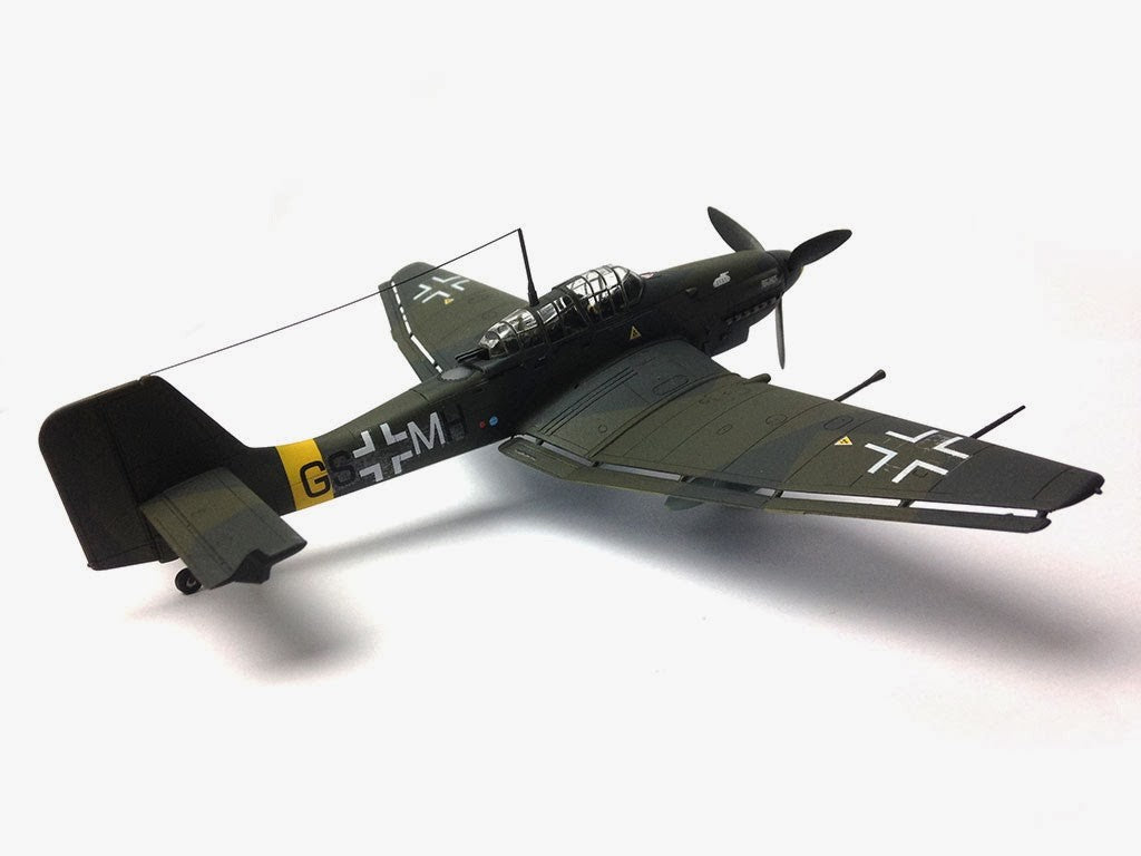 Academy 1/72 JU87G-1 Stuka "Tank Buster" Kit