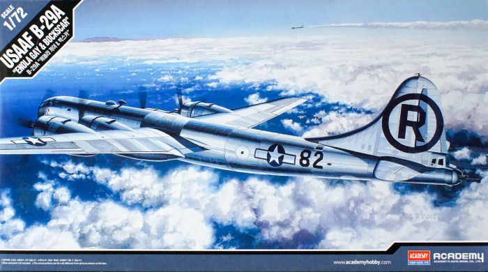 Academy 1/72 USAAF B-29A "Enola Gay & Bockscar" Kit ACA-12528