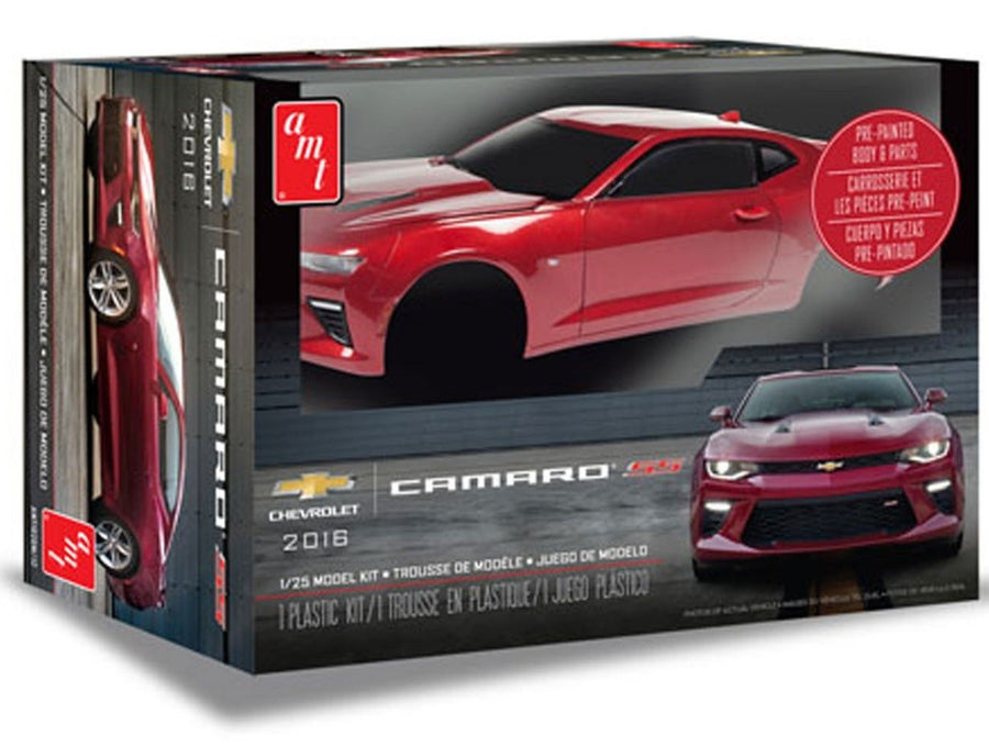 AMT 1/25 2016 Chevrolet Camaro SS (Prepainted in Red) Kit