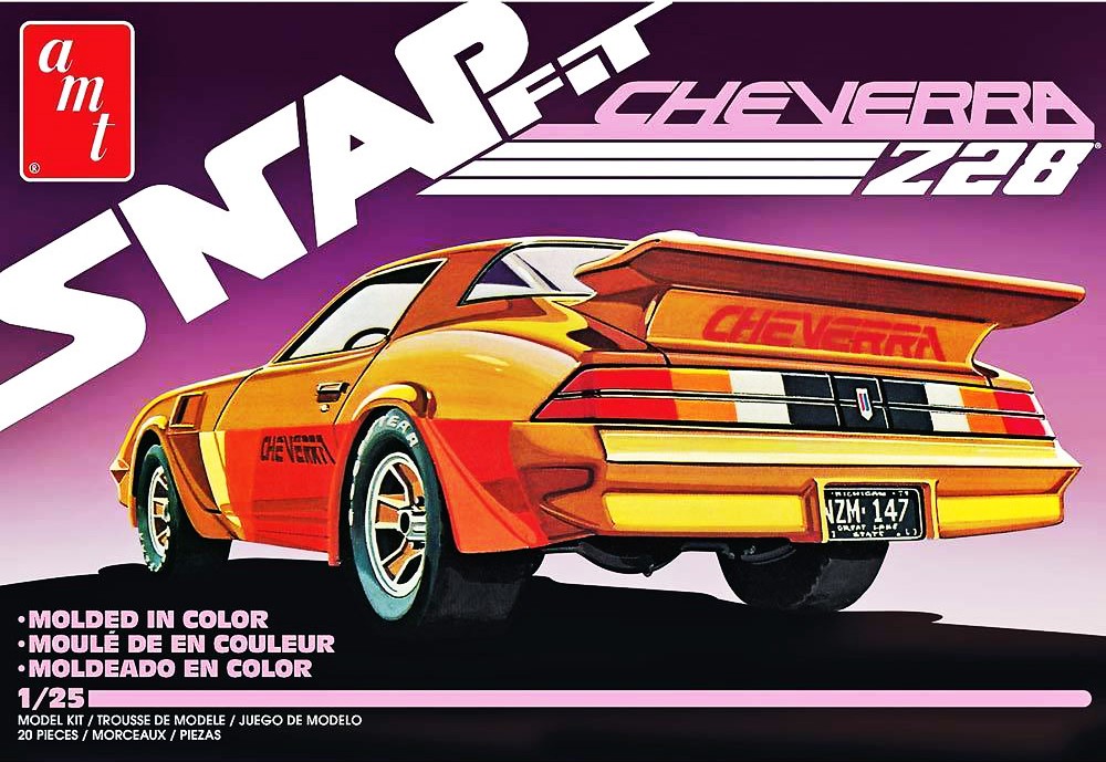 AMT 1/25 Cheverra 1980 Camaro Z28 Kit