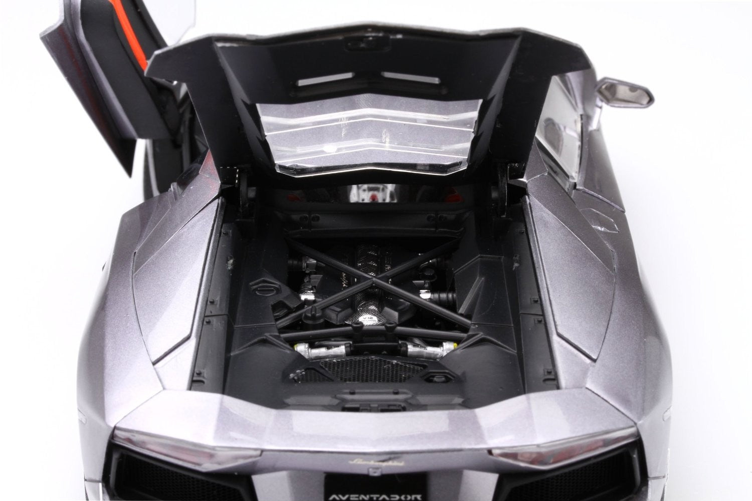 Aoshima 1/24 Lamborghini Aventador LP7004 Kit