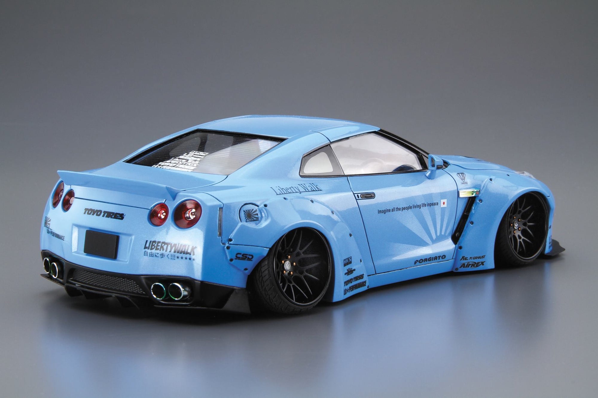 Aoshima 1/24 LB Works R35 GT-R Ver.1 Kit