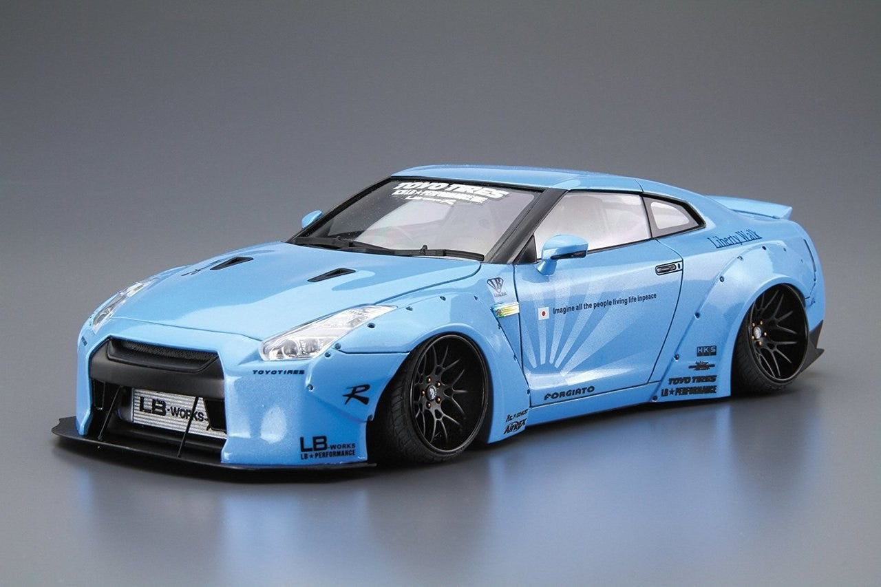 Aoshima 1/24 LB Works R35 GT-R Ver.1 Kit
