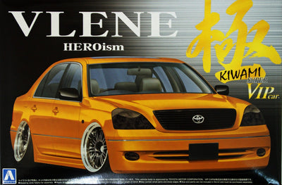 Aoshima 1/32 Celsior UCF30 2001 Vlene Heroism Kit