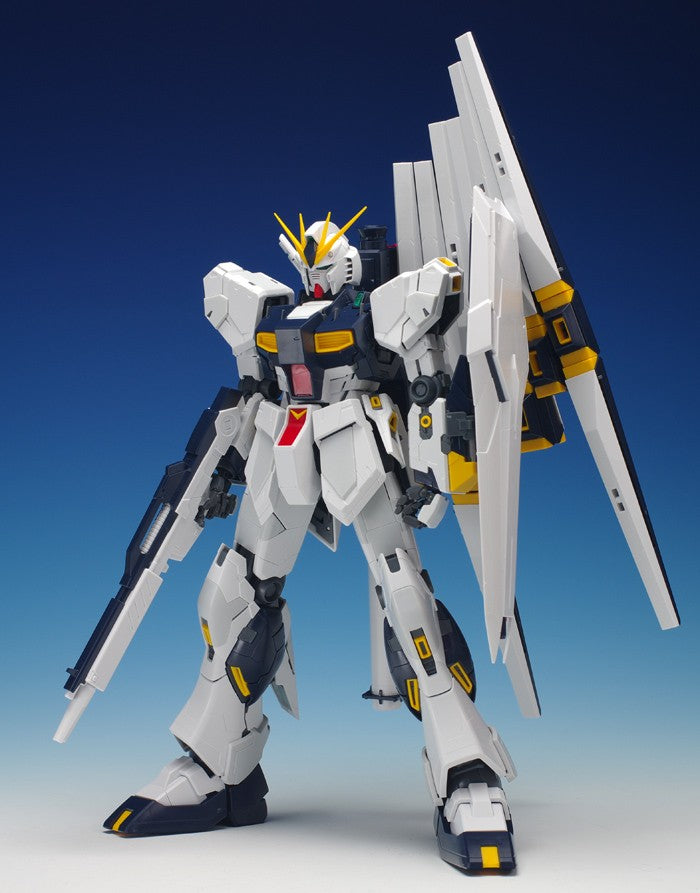 Bandai 1/100 MG RX-93 V Gundam Kit