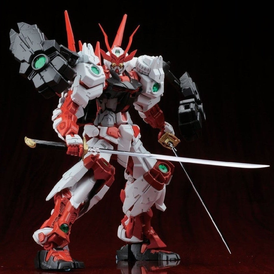 Bandai 1/100 MG Sengoku Astray Gundam Kit