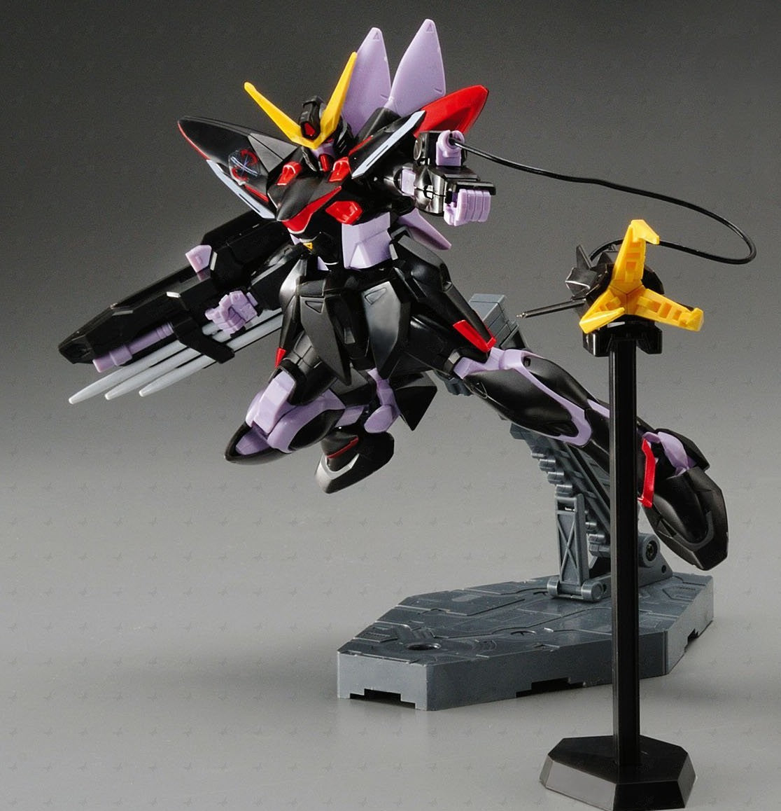 Bandai 1/144 HG Blitz Gundam Kit