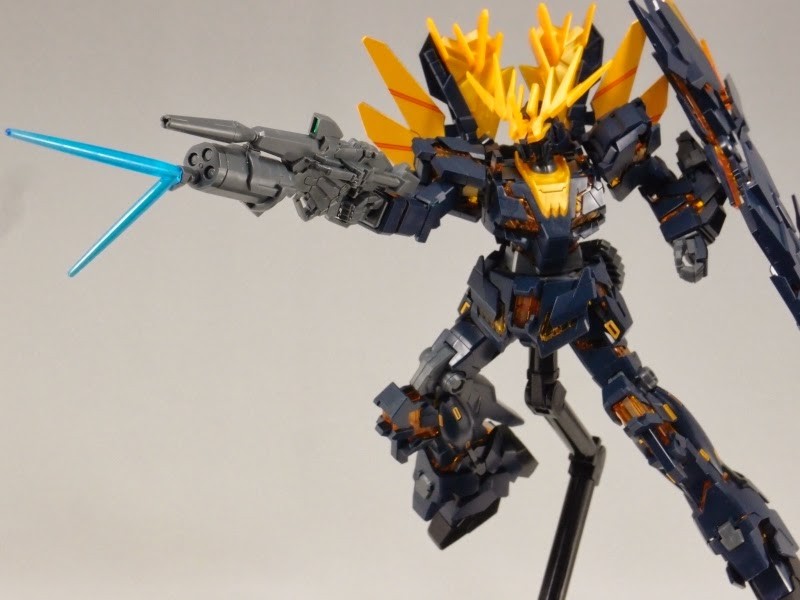 Bandai 1/144 HG RX-0(N) Unicorn Gundam 02 Banshee Norn (Destroy Mode) Kit