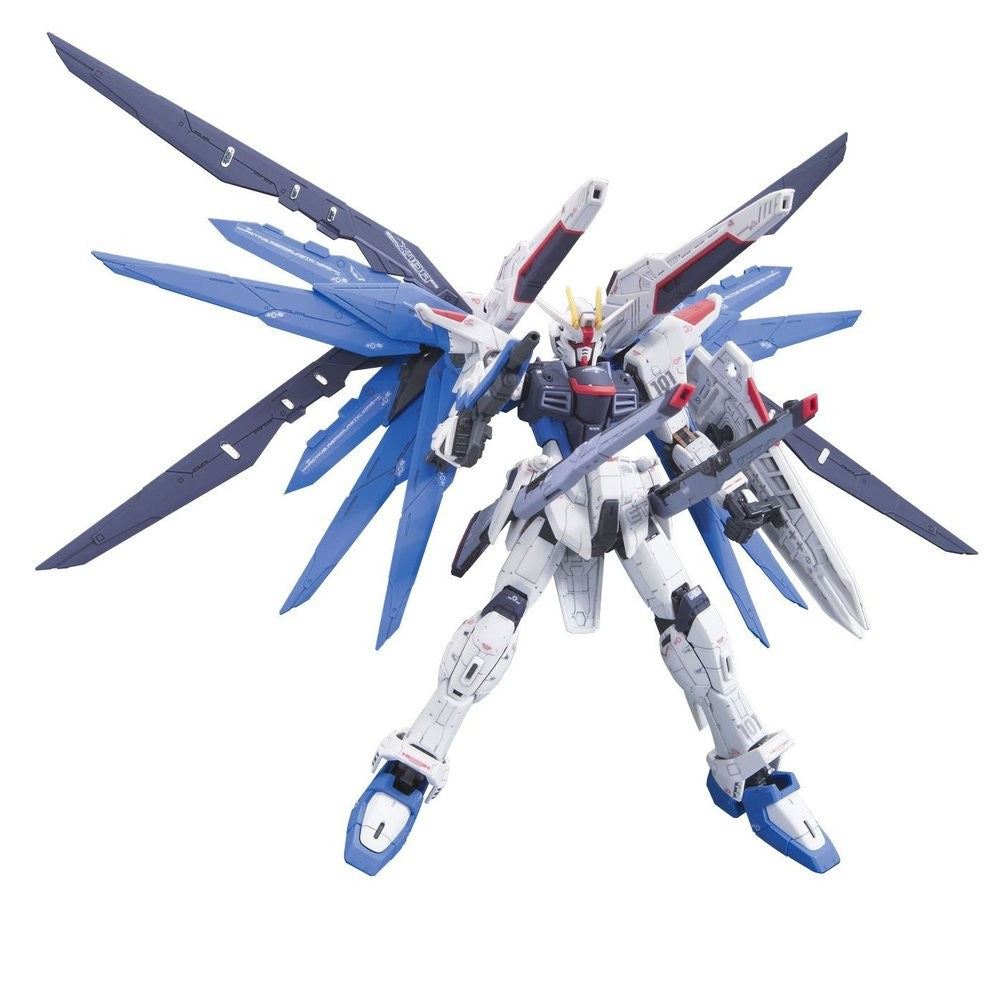 Bandai 1/144 RG Freedom Gundam Kit