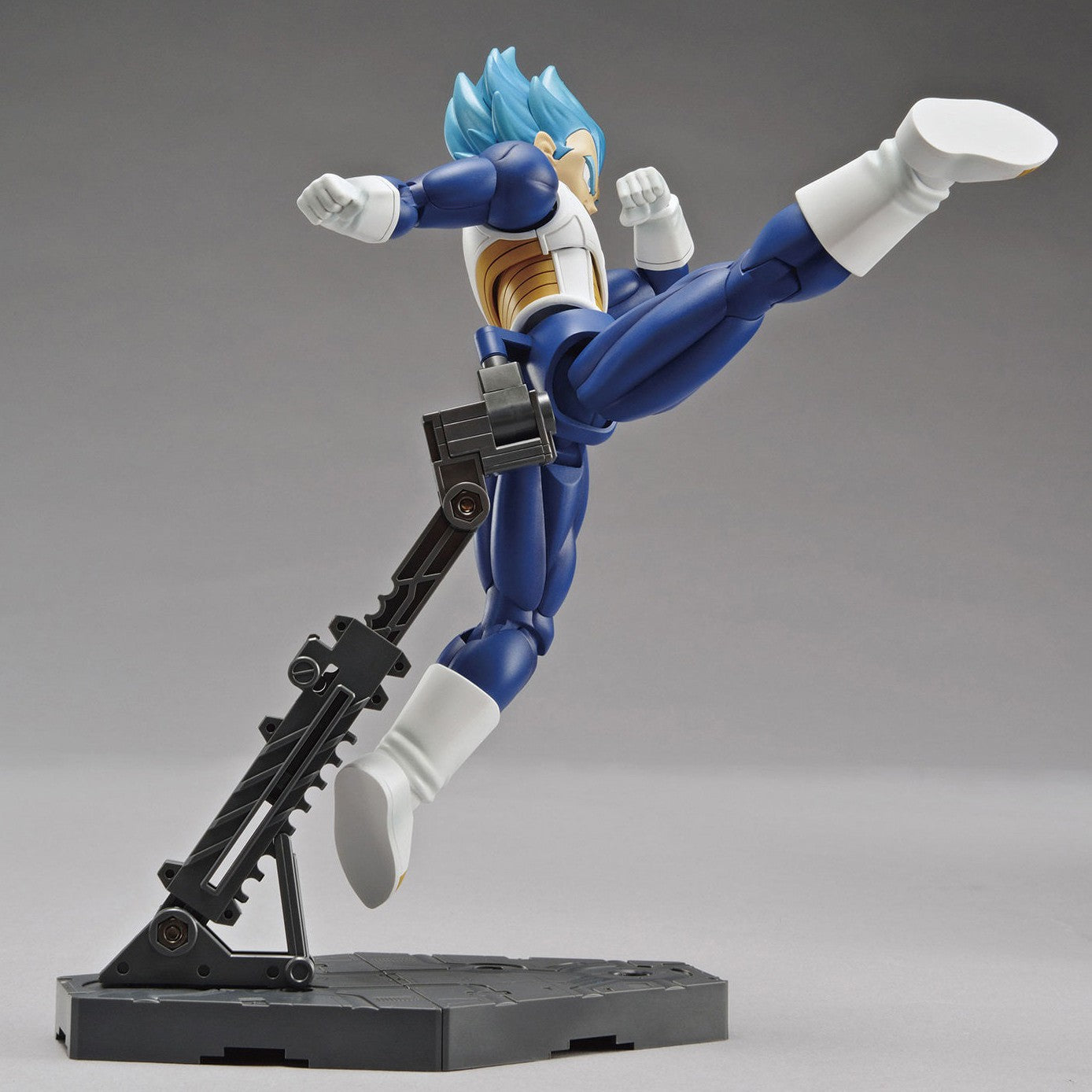 Bandai Figure-Rise Standard Super Saiyan God: Super Saiyan Vegeta Kit