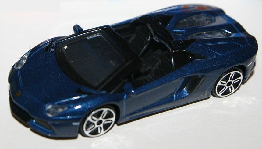 Bburago 1/45 Lamborghini Aventador LP700-4 Roadster