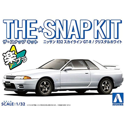 Aoshima 1/32 Nissan R32 Skyline GT-R (Crystal White) Snap Kit