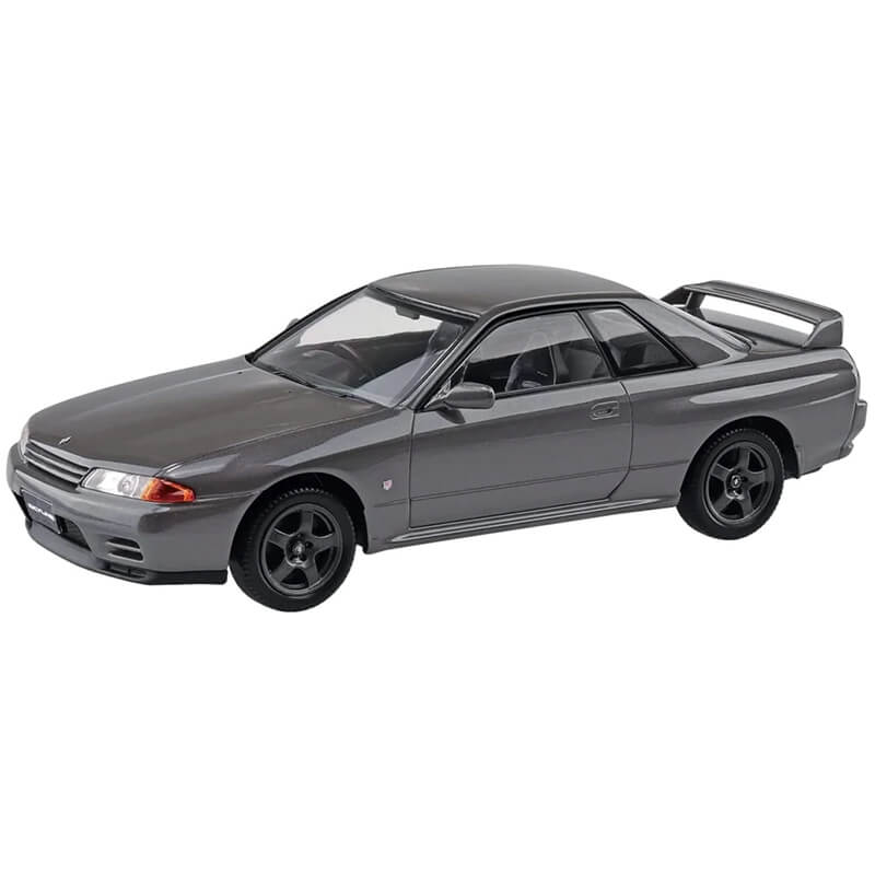 Aoshima 1/32 Nissan R32 Skyline GT-R (Gun Gray Metallic) Snap Kit