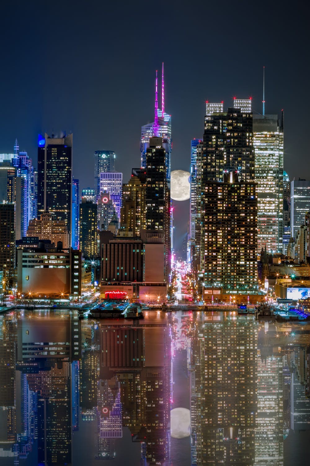 Full Moon Over the Manhattan 500pc Puzzle