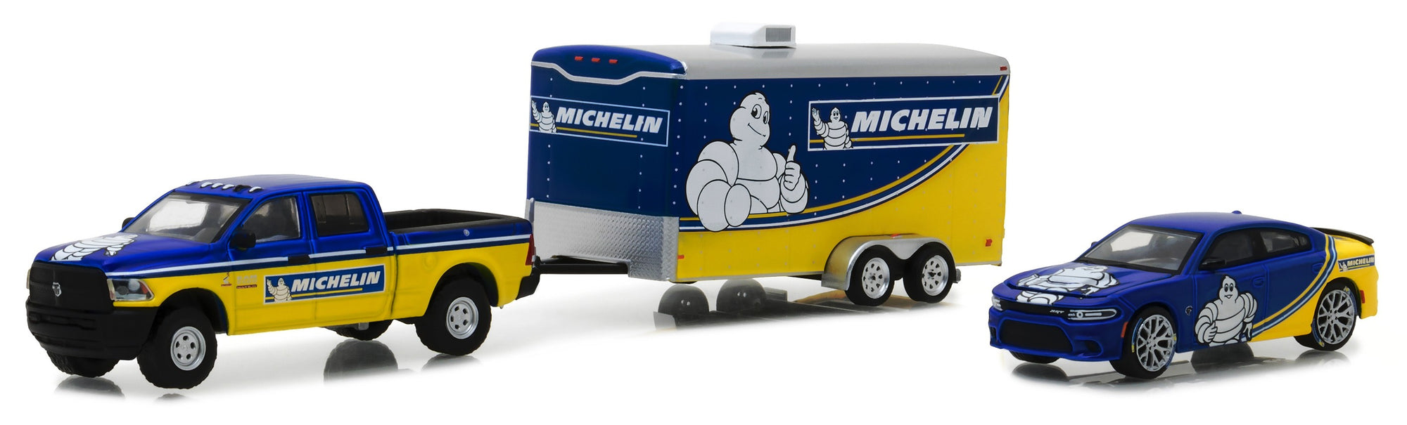 Greenlight 1/64 '17 Ram 2500 & Dodge Charger SRT Hellcat + Enclosed Car Hauler