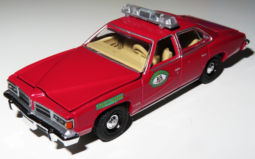 Greenlight 1/64 1976 Pontiac LeMans "Missouri State Highway Police"