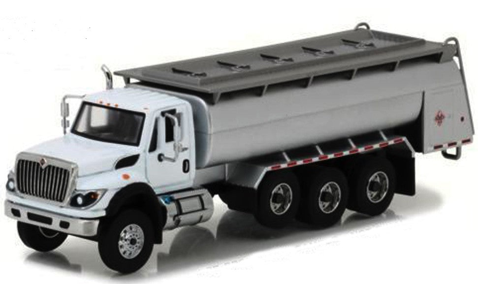 Greenlight 1/64 2017 International WorkStar Tanker