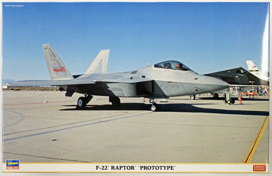 Hasegawa 1/48 F-22 Raptor 'Prototype' Kit