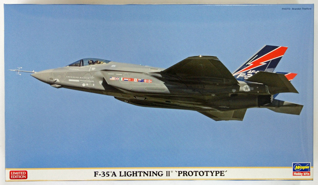 Hasegawa 1/72 F-35A Lightning II 'Prototype' Kit