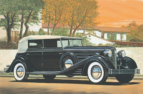 Italeri 1/24 Cadillac Fleetwood 1933 All-Weather Phaeton Kit ITA-03706