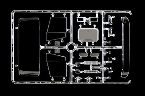 Italeri 1/24 IVECO Stralis Hi-Way Euro 5 Kit ITA-03899