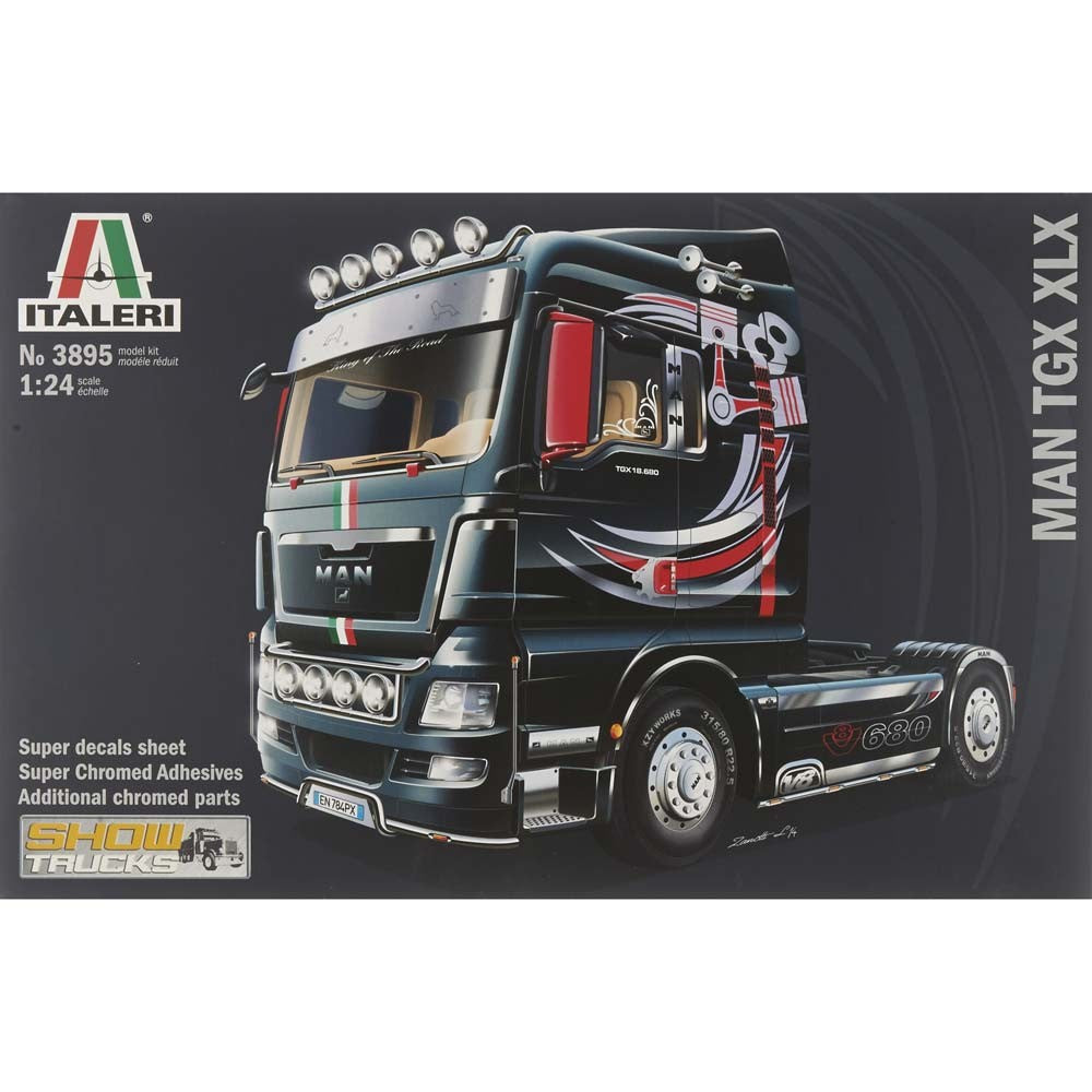 Italeri 1/24 Man TGX XLX Kit