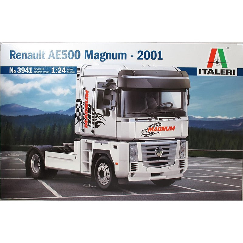 Italeri 1/24 Renault AE500 Magnum (2001) Kit