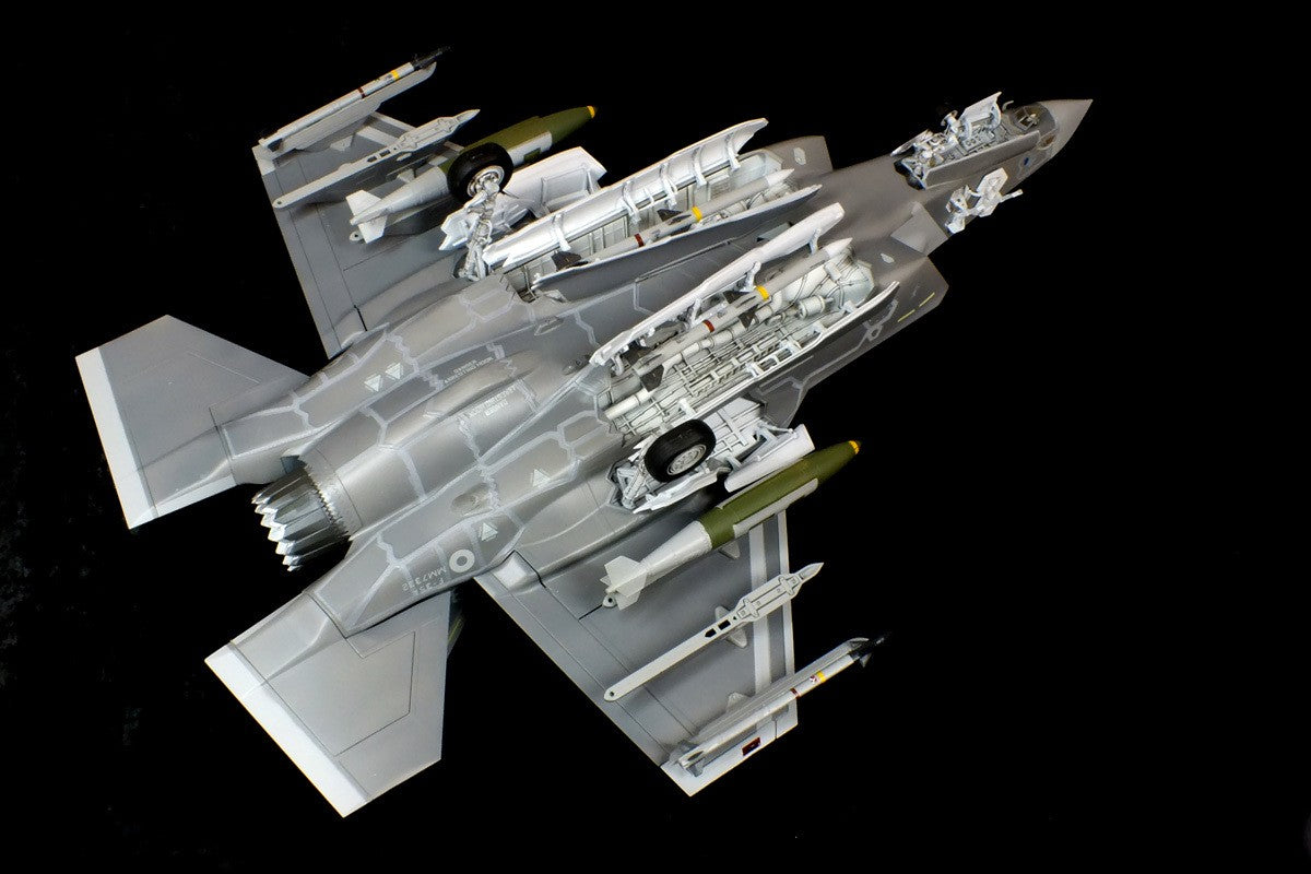 Italeri 1/32 Lockheed Martin F-35 A Lightning II CTOL Version Australian Forces Insignia's Kit