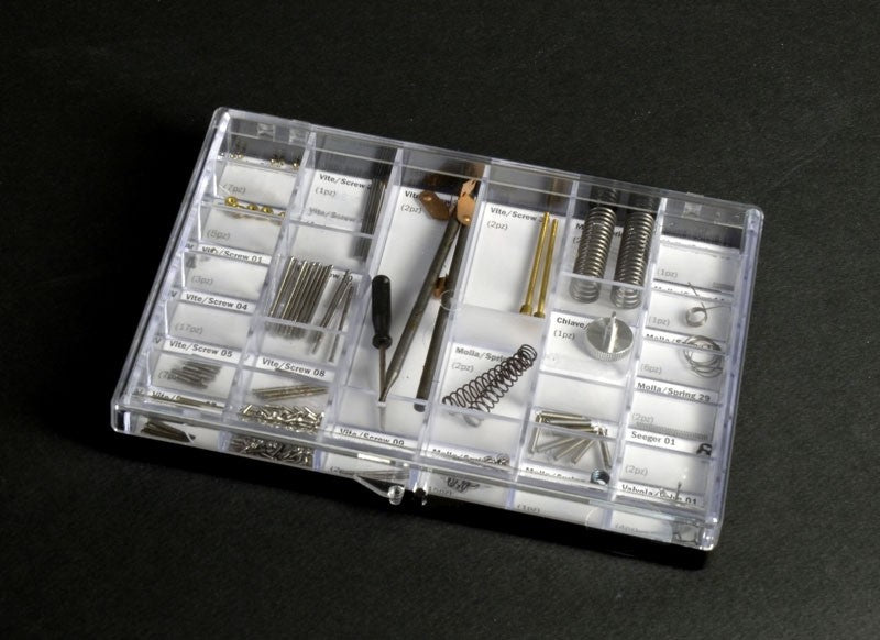 Italeri 1/6 Moto Guzzi V850 California Kit