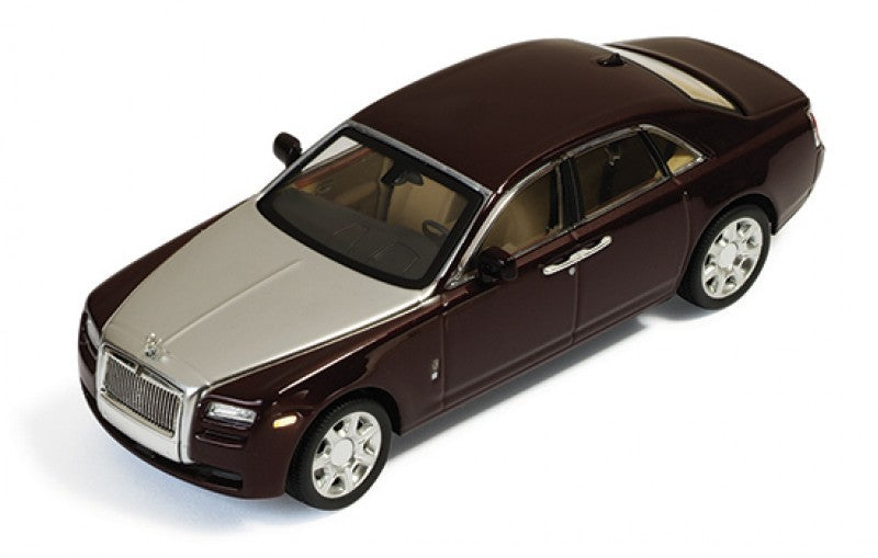 Ixo 1/43 Rolls Royce Ghost 2009 (metallic bordeaux & silver)