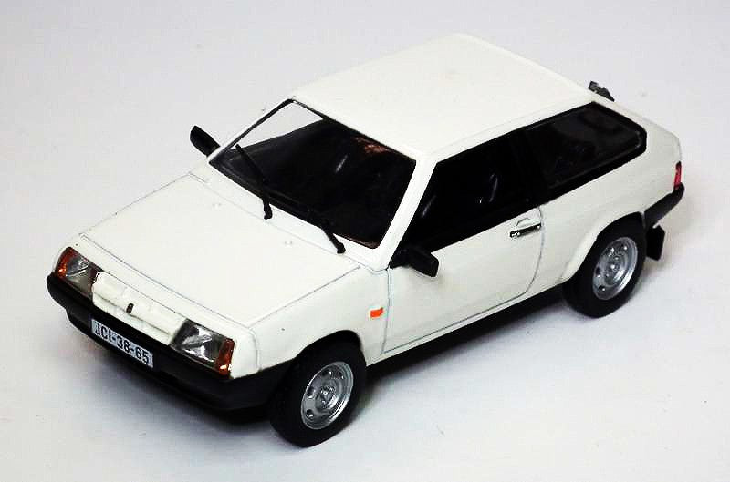 MAG 1/43 Lada 2108 Samara (White)