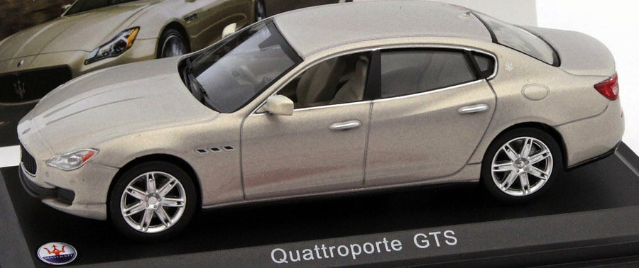 MAG 1/43 Maserati Quattroporte GTS