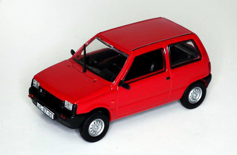 MAG 1/43 VAZ 1111 Lada Oka (Red)