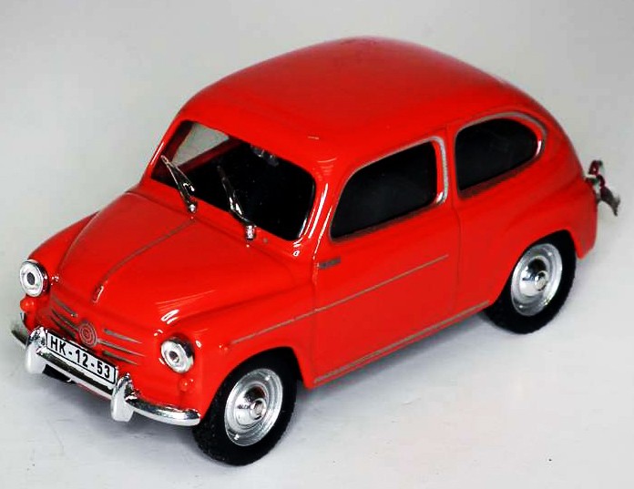 MAG 1/43 Zastava 750 (Red)