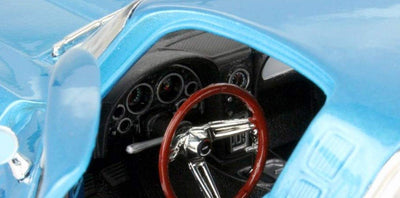 Maisto 1/18 1965 Chevrolet Corvette (blue) MA31640A