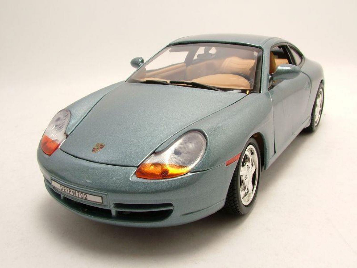 Motormax 1/18 Porsche 911 (Grey)
