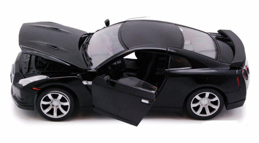 Motormax 1/24 2008 Nissan GT-R (Black)