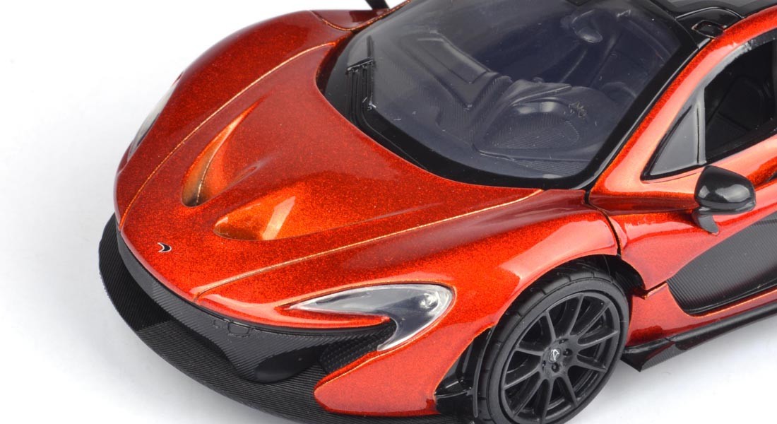 Motormax 1/24 McLaren P1 (Orange)