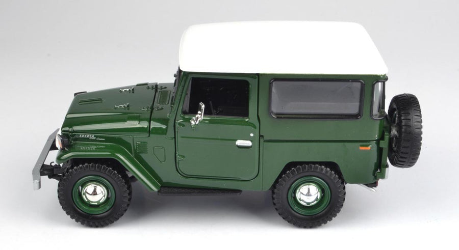 Motormax 1/24 Toyota FJ40 (Green)