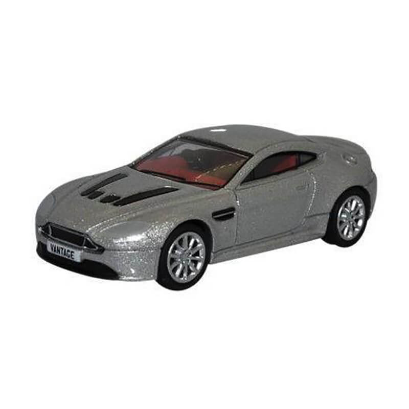 Oxford 1/76 Aston Martin V12 Vantage S (Lightning Silver)
