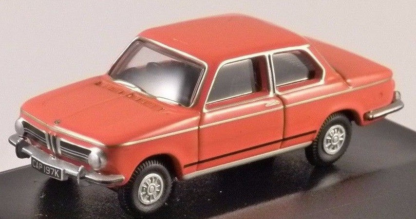 Oxford 1/76 BMW 2002 (Colorado Orange)