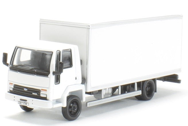 Oxford 1/76 Ford Cargo Box Van (White)