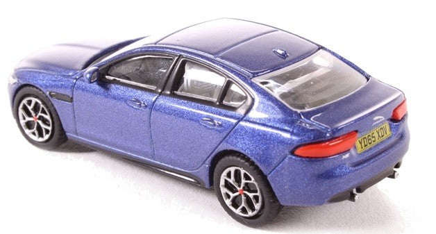Oxford 1/76 Jaguar XE (Bluefire)