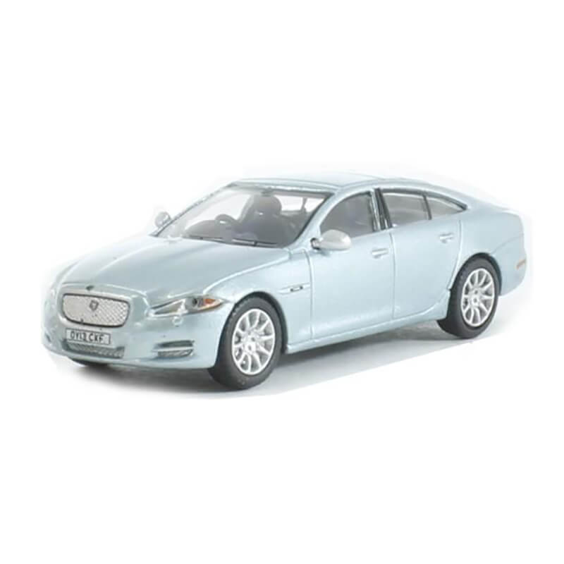 Oxford 1/76 Jaguar XJ (Crystal Blue)