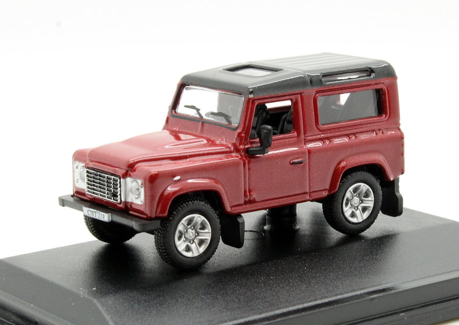Oxford 1/76 Land Rover Defender 90 Station Wagon (Red/Black)