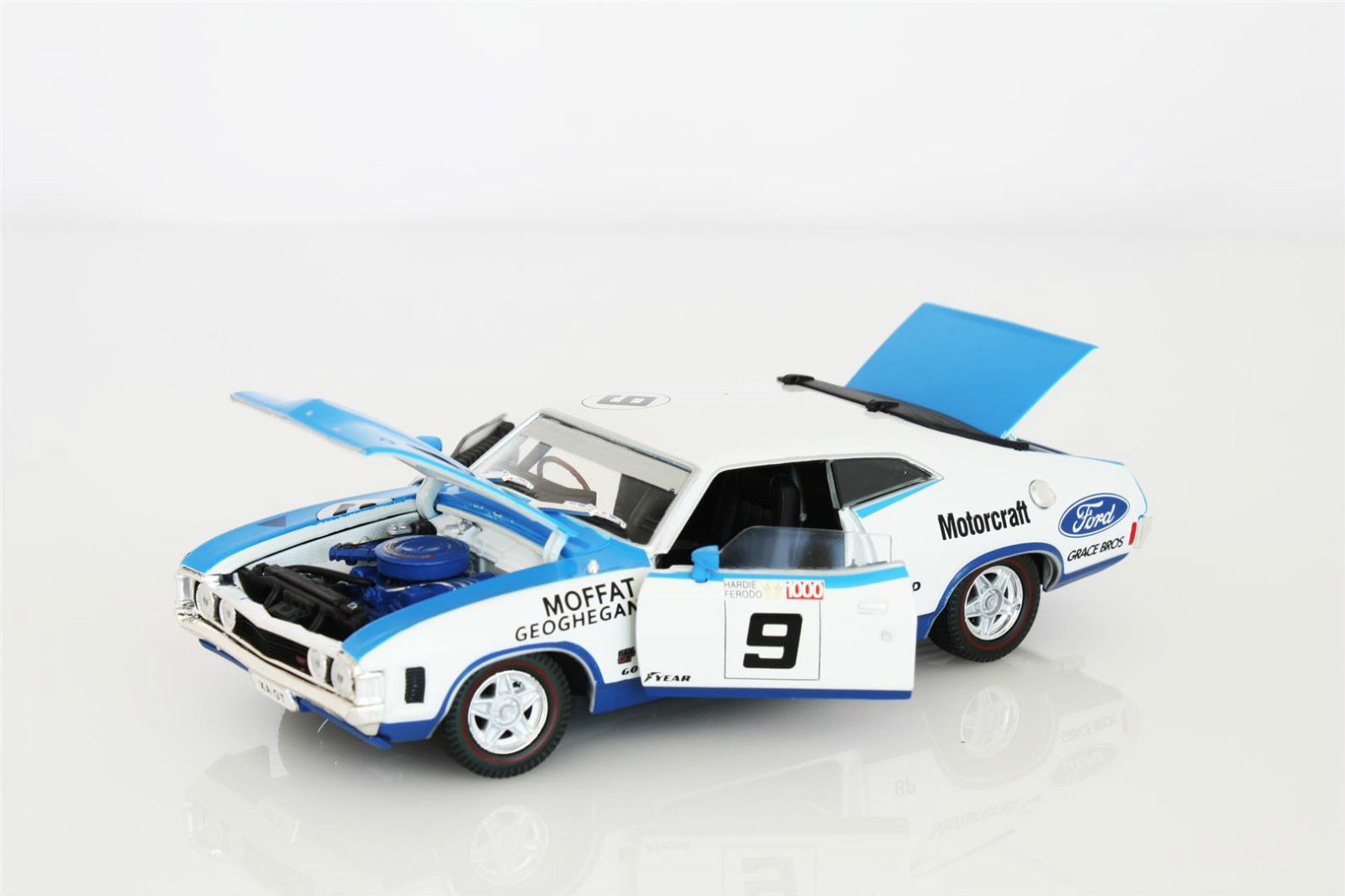 OzLegends 1/32 Ford Falcon XY GT RACING CT32836