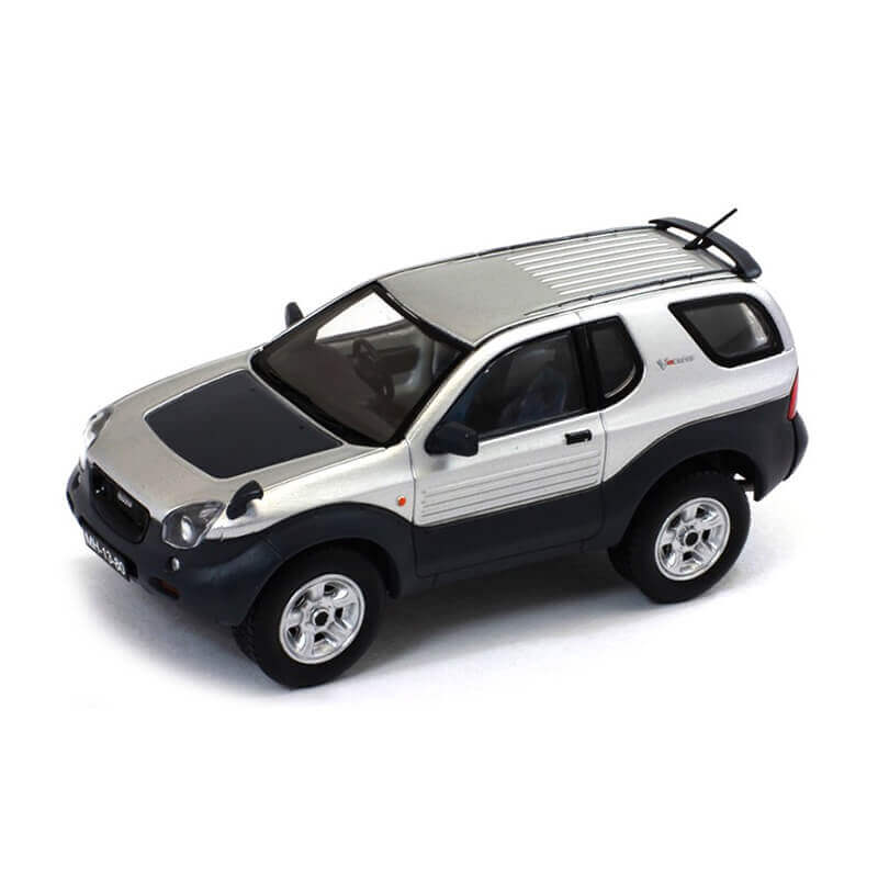 Premium X 1/43 Isuzu VehiCROSS 1997 (Silver)