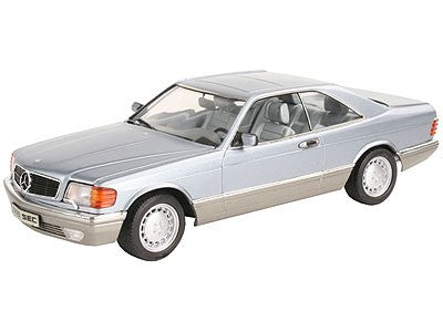 Revell 1/24 Mercedes Benz 560 SEC Kit 95-07158